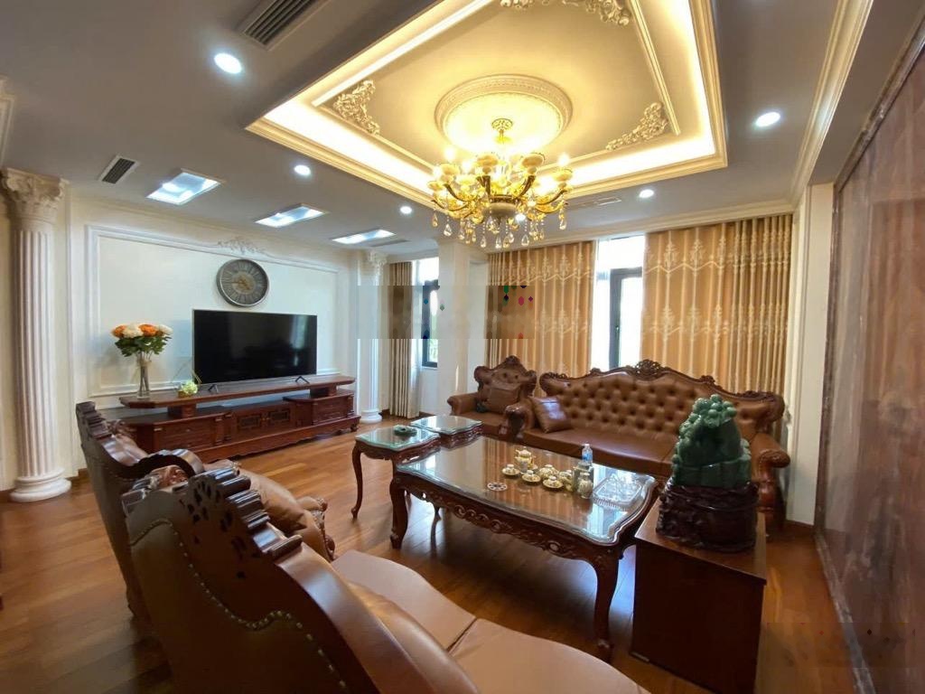 Bán Biệt Thự Phân Lô Nguyễn Cơ Thạch 96m² | 6 Tầng | MT 6m | Vỉa Hè Rộng | Giá 52 Tỷ