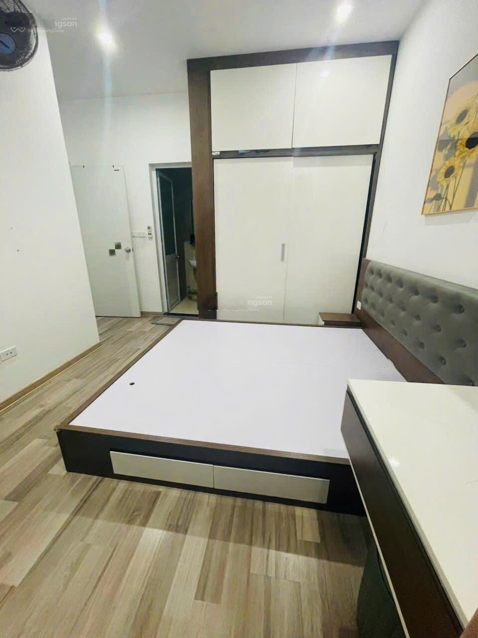 32T 2PN có thể lên 3PN | 74m² full nội thất 2 ban công + 2 logia cực thoáng Giá 4.7 tỷ (có TL)