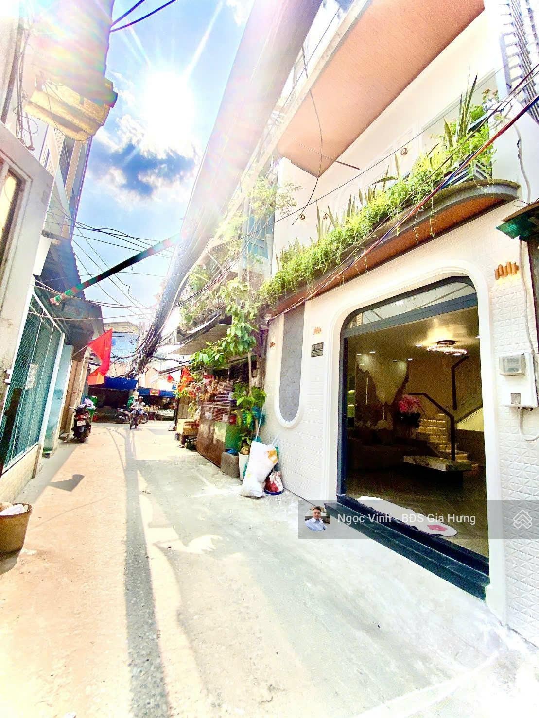 Nhà Đẹp 2 Tầng Huỳnh Tấn Phát - 80m2 - Full Nội Thất Sẵn Dọn Vào Ở Ngay - Gần Chợ - TTHC Quận 7 cũ