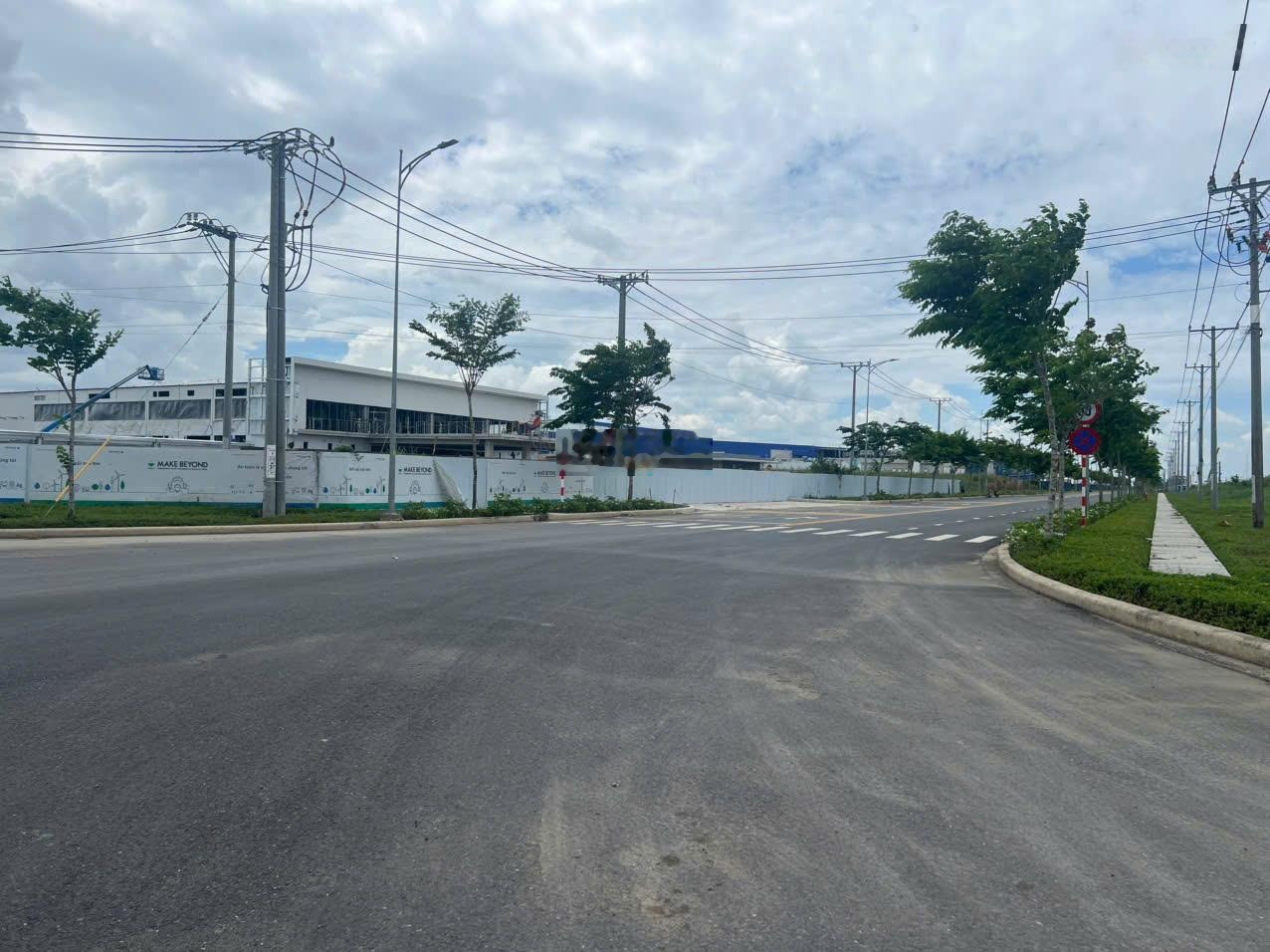 Bán đất KCN Phú Mỹ - BRVT. Bán đất 20.000m2 ngân hàng cho vay 70% giá trị đất