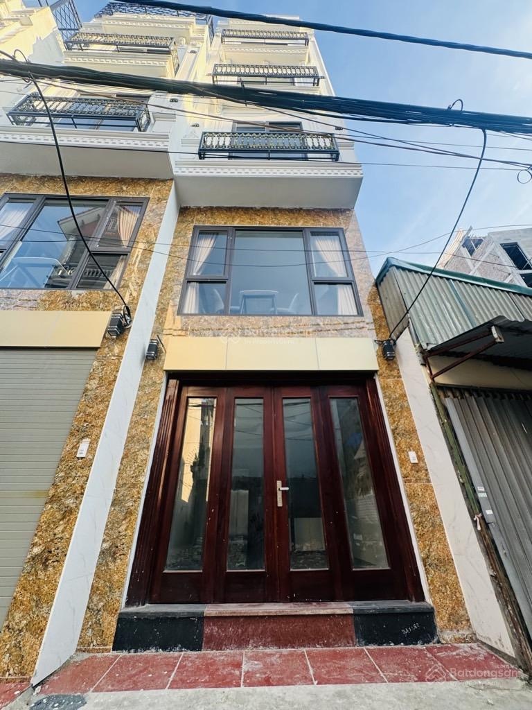 Bán nhà vĩnh hưng - dương văn bé - 33m2 - oto đỗ cửa - thang máy - 9.4 tỷ