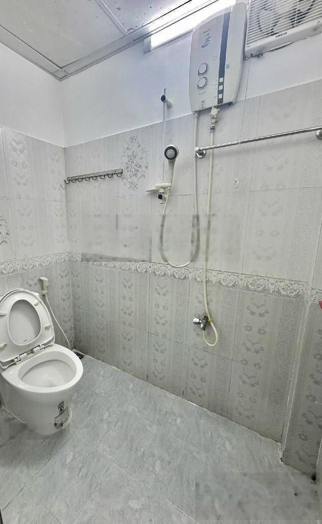 Bán nhà bùi đình túy - 50m2 - 2 mặt thoáng - sát mặt tiền - ngang đẹp - bao sang tên