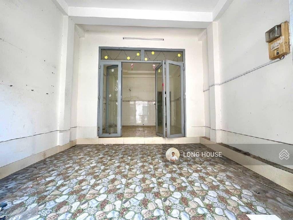 V.IP P.25 BÌNH THẠNH - NHÀ 4 x16, sổ vuông A4 HẺM OÔT thông Nguyễn Văn Thương