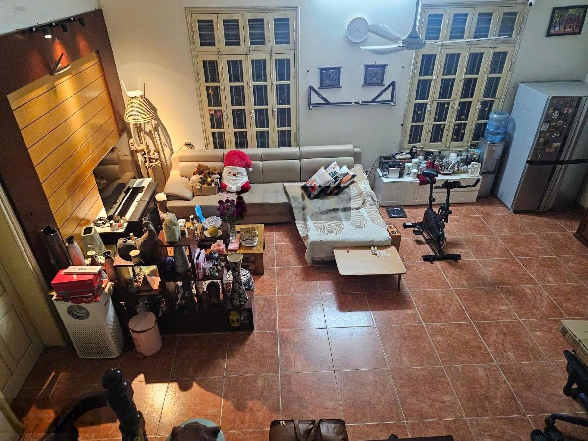 Cần bán nhà Giáp Nhất, Thanh Xuân, ngõ ô tô, rất gần phố, view rộng ko bị chắn, thoáng trước sau