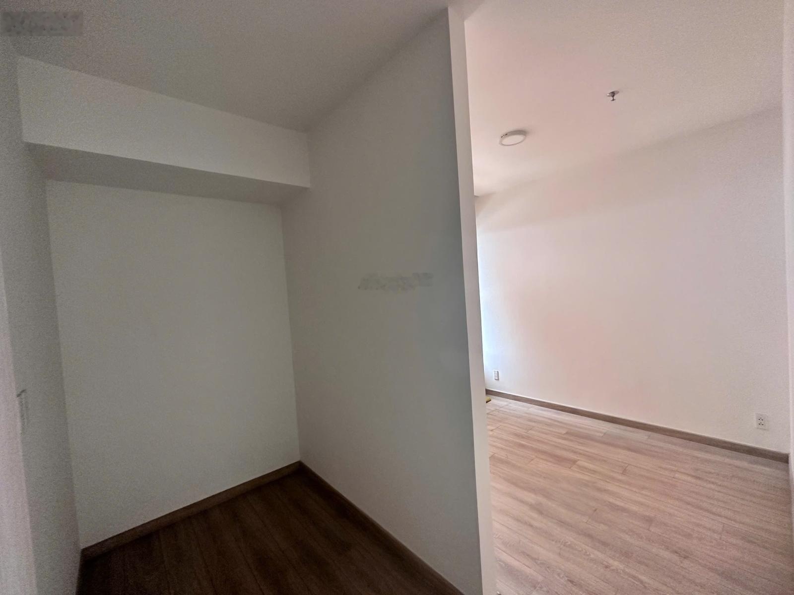 Duy nhất 1 căn Compass One Chánh Nghĩa 2Pn 2WC 75m2 nhà trống căn gốc giá tốt nhất thị trường