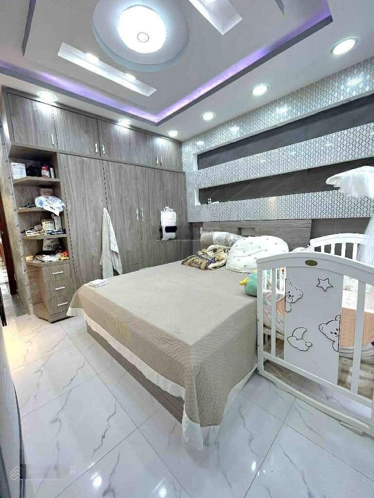 Chỉ 6,19 tỷ, nhà 2 tầng, 5x20m, liền kề Aeon Tên Lửa