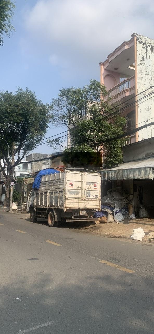 Nhà 3 Lầu Mặt Tiền Đường Gò Dưa gần Quốc Lộ 1A, sổ hồng 121m Bán Giá Tốt