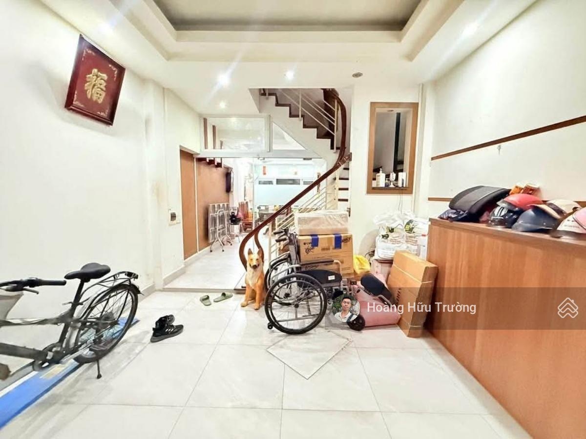 Bán nhà Nguyễn Khánh Toàn - Dương Quảng Hàm DT 53m2 5 tầng - Dân xây - Ngõ 3m