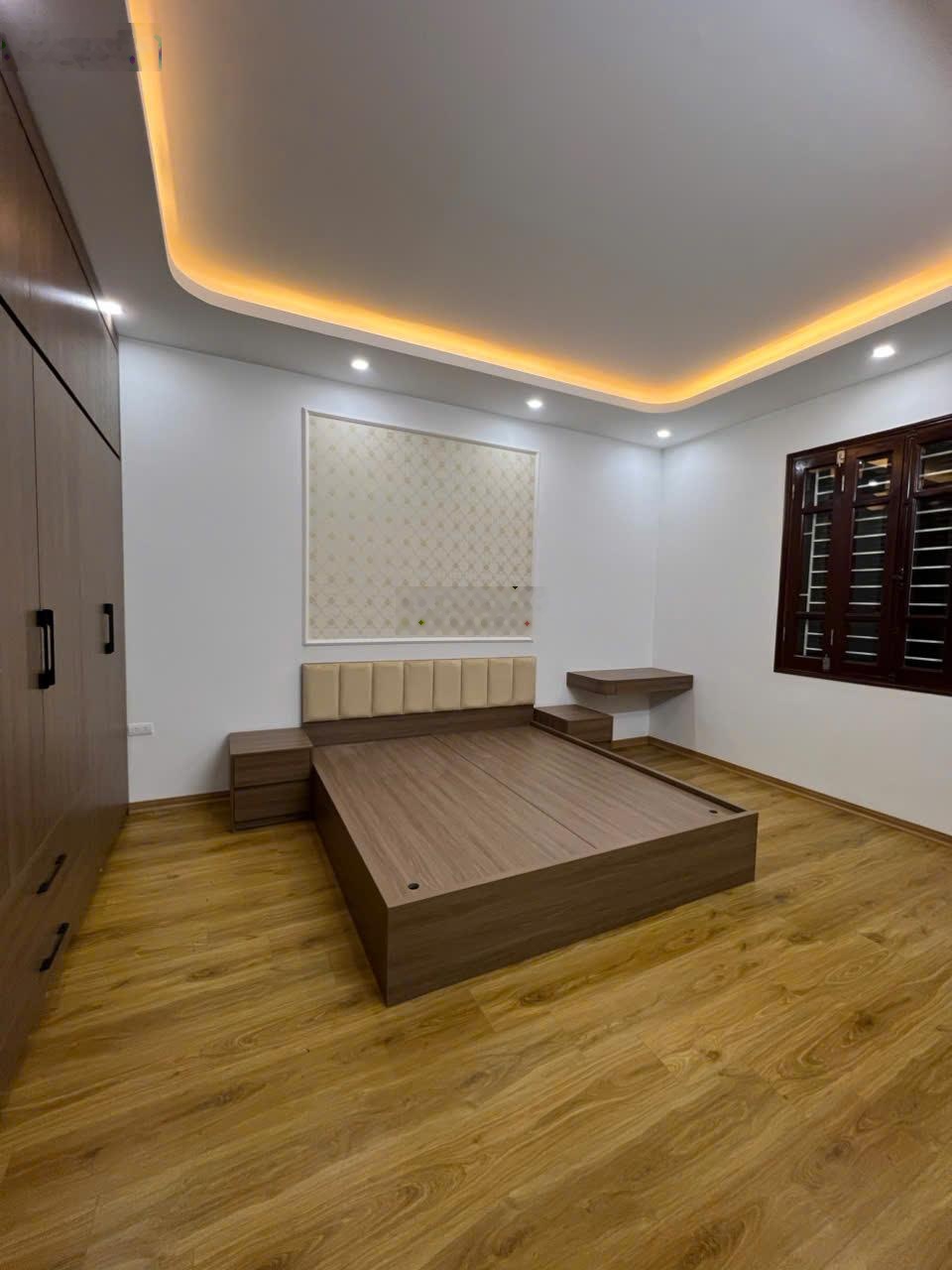 Bán nhà khu giãn dân Văn Quán, Hà Đông, 40m2 4 tầng, phân lô vỉa hè ô tô tránh, giá hơn 13 tỷ