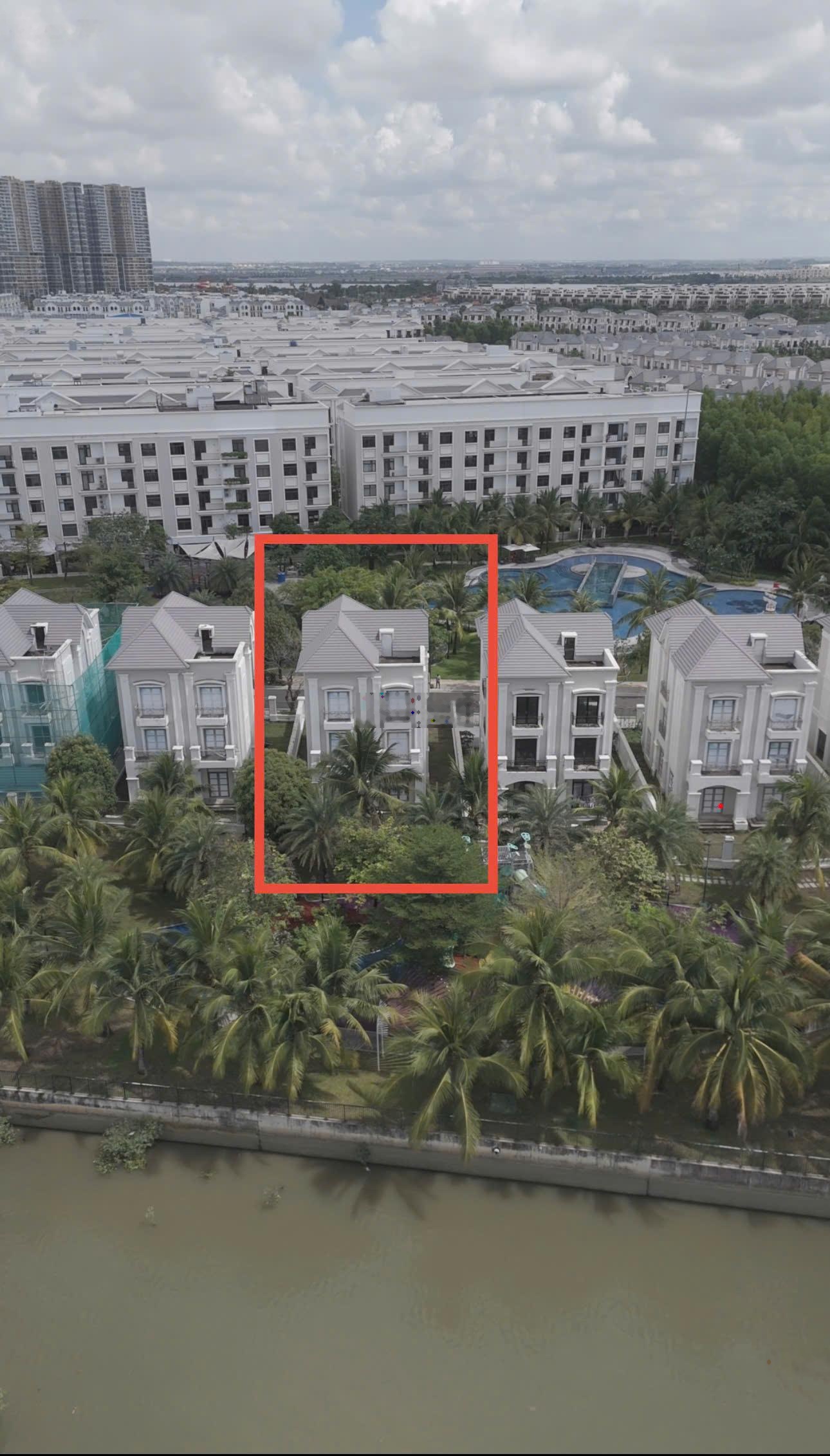 Biệt thự đơn lập ven Sông Vinhomes Quận 9 - Có bến du thuyền riêng
