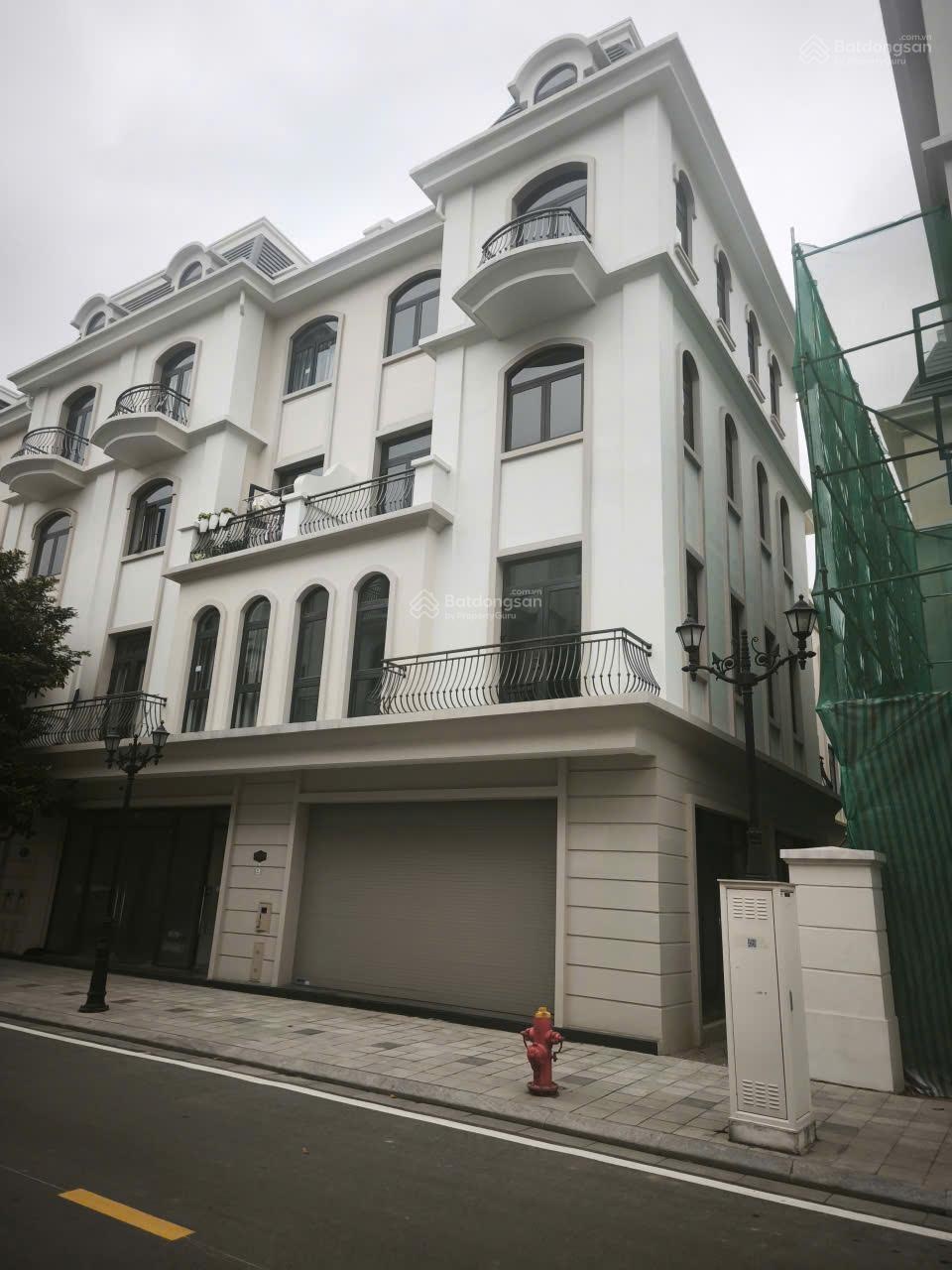 Bán liền kề xẻ khe Vinhomes Ocean Park 2, giá cực chất 16 tỷ, 108m2, Đông Nam, 5 tầng