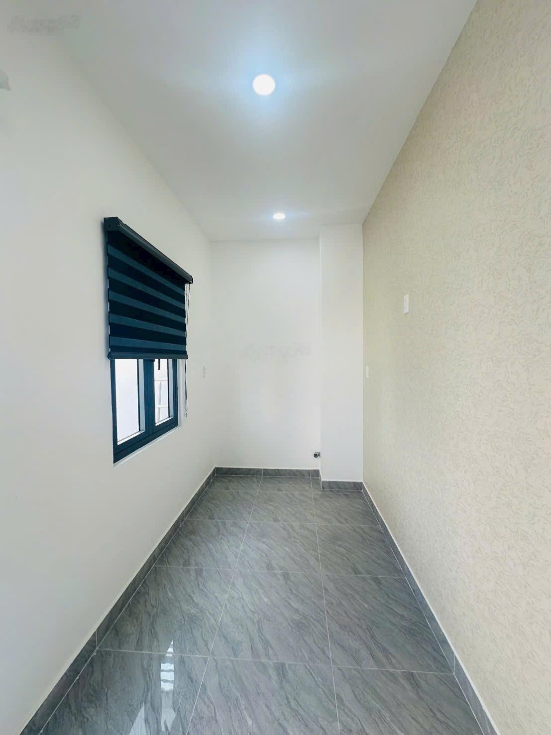 Nhà mới 3 lầu cần bán nhanh (4,3x24)m tại Thạnh Xuân 38, P.Thới An, TP.HCM