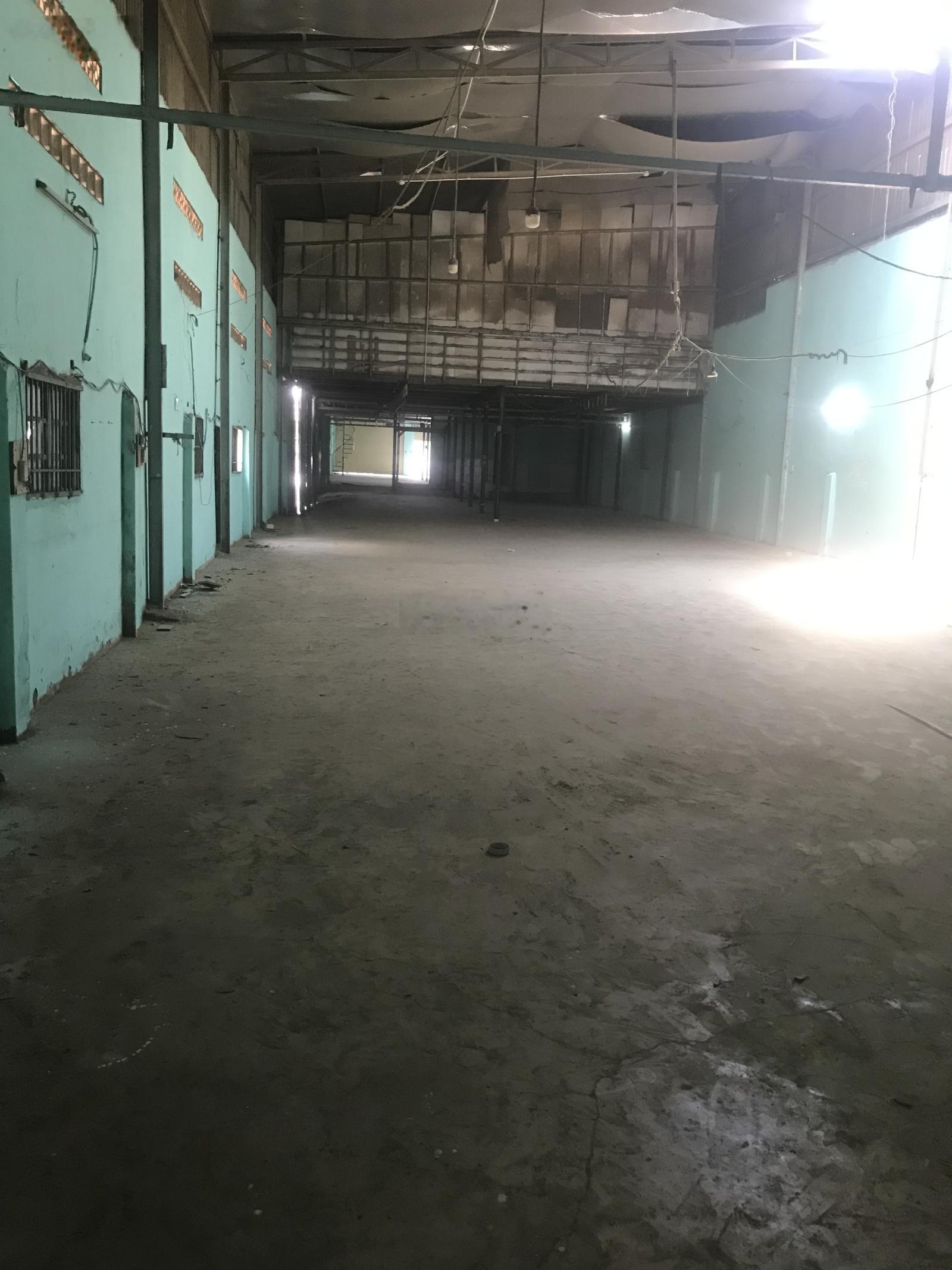 Cho thuê kho xưởng góc 2 mặt Mặt tiền dg võ văn Vân Vĩnh Lộc B Bình Chánh diện tích : 1000m2 60tr