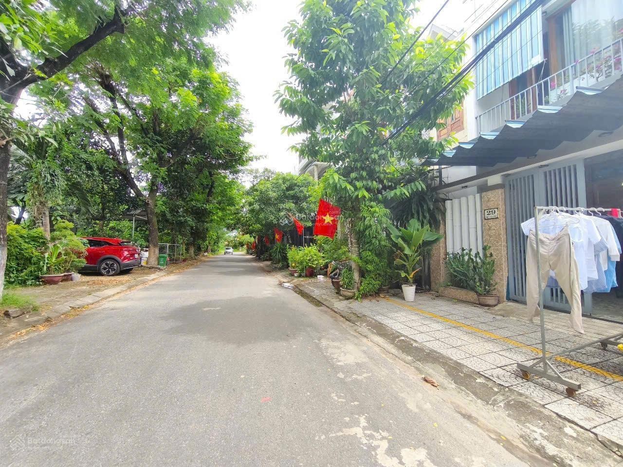 Bán đất trừ văn thố vị trí đẹp, sát trường học & công viên,hoà xuân, tp đà nẵng