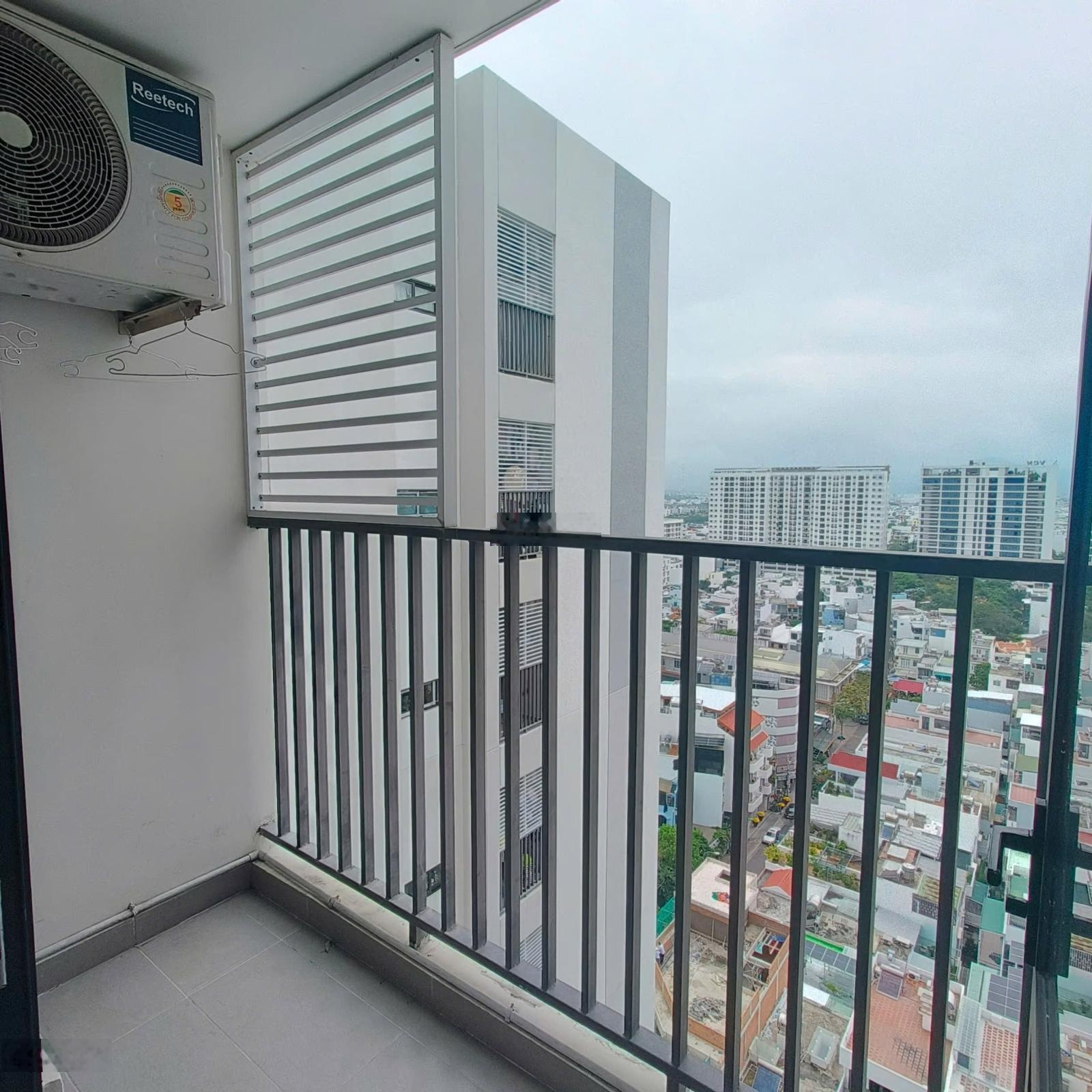 Cho thuê căn hộ CT4 VCN Phước Hải. DT: 65m2,Căn 2PN, 2WC, full nội thất,Giá:13,5 lh: 0902588581