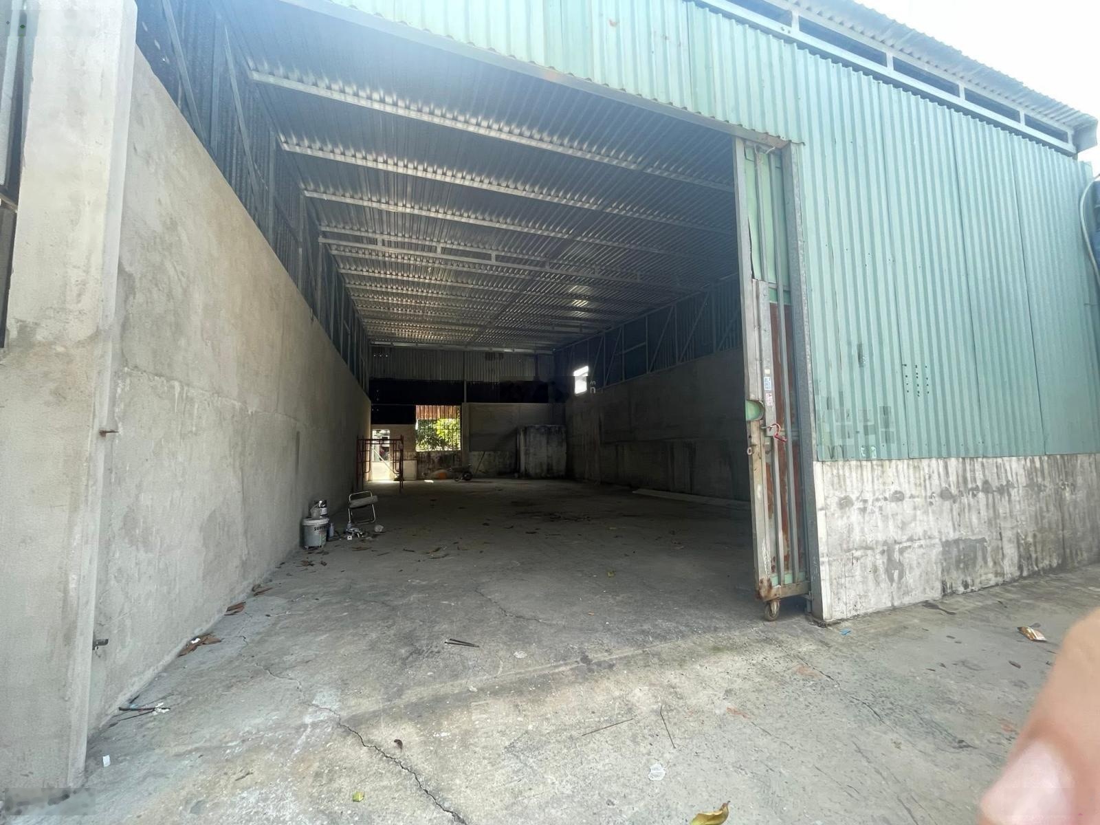 Kho xưởng 165m2 đường 48 Phạm Văn Đồng Gigamall