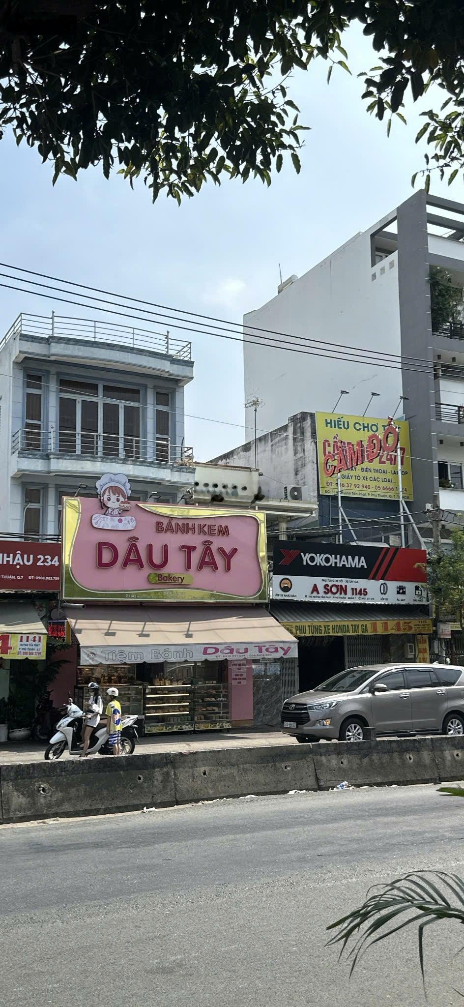 Nhà mặt tiền lớn cung đường kinh doanh sầm uất