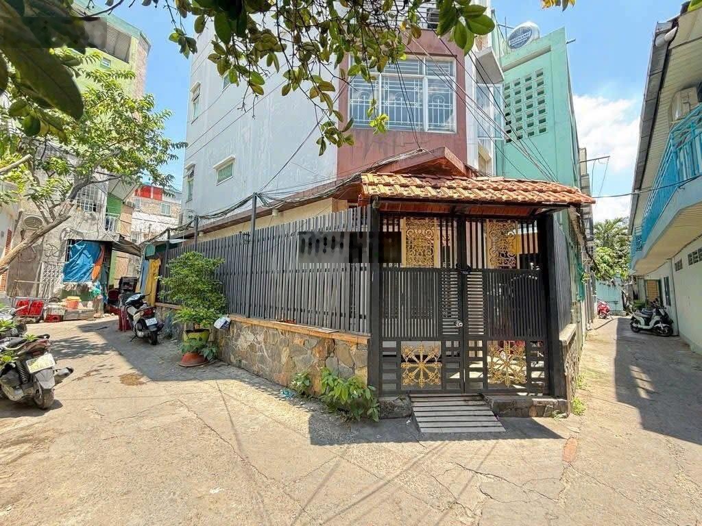 4tầng - 3 mặt hẻm- ngay chợ bà chiểu-bình thạnh - 50 m2 đất - 3 pn - giá : 5,95 tỷ
