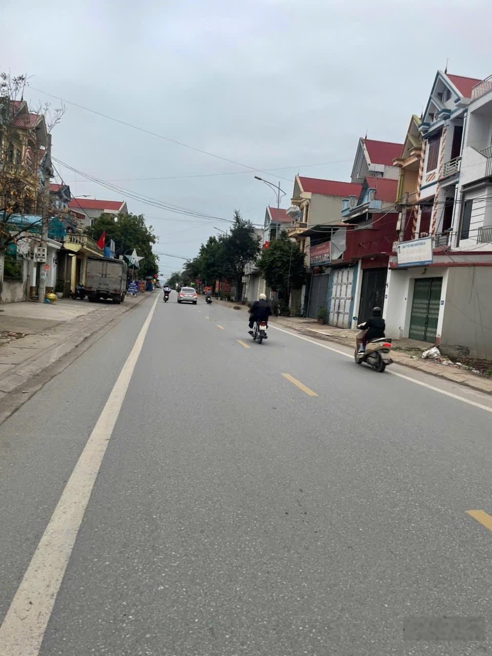 Chính chủ Bán lô góc tại KCN Minh Đức- Ngọc Thiện gần TL 298, 140 m2, mặt tiền 7m, Giá chỉ 1,4 tỷ