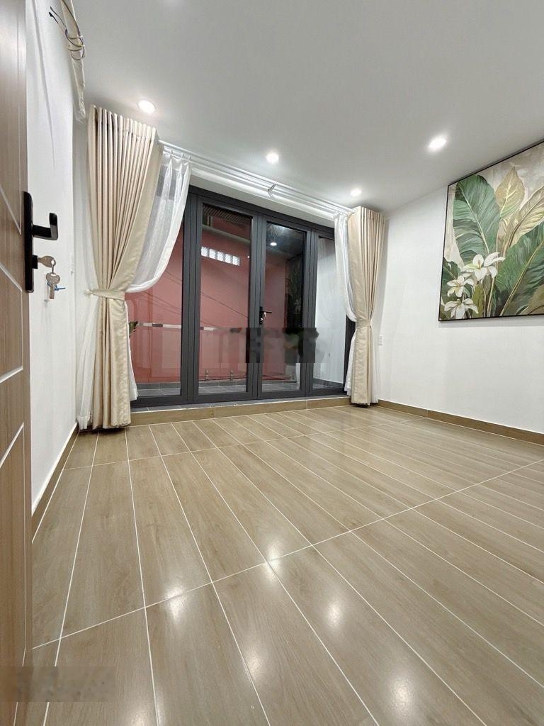 Nhà tân hoà đông - quận 6 - 40m2 - ngang 4m - 3 tầng - hẻm xe hơi tới nhà - chỉ 6.x tỷ