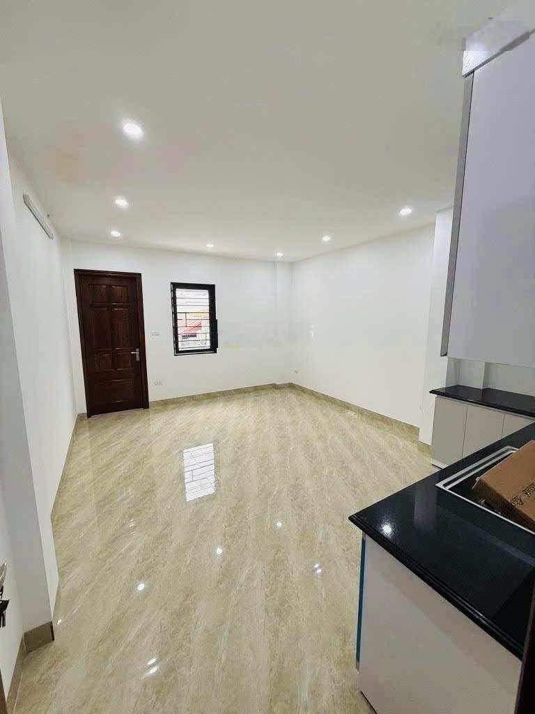 Phố THANH MIẾN, lô góc 3 thoáng, 6 tầng thang máy, 20m ra ô tô tránh, vài bước ra Văn Miếu, 42m2
