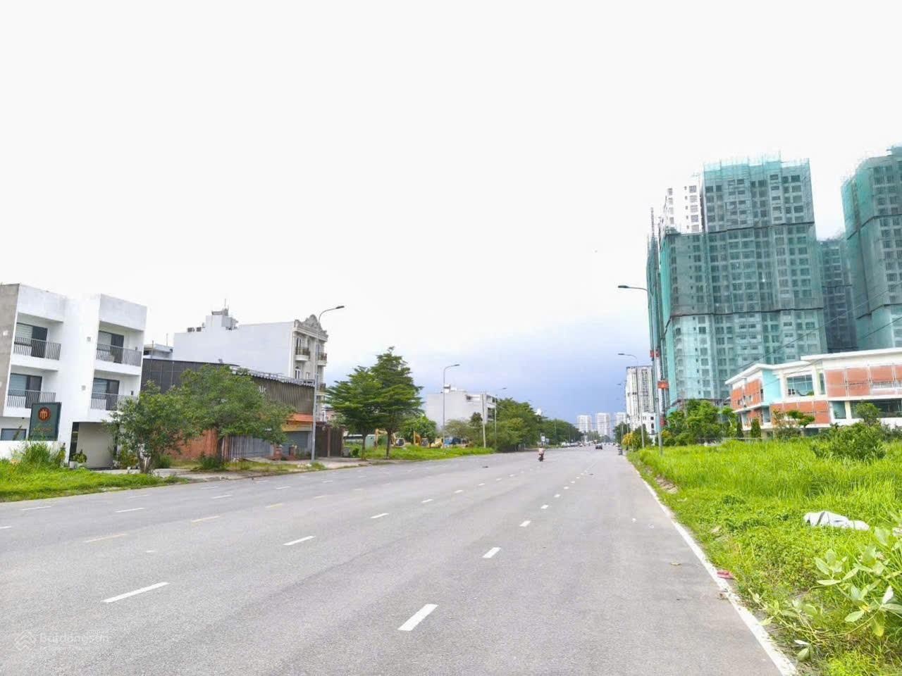 30000m2 siêu rẻ mặt tiền đường Trương Văn Bang, Thạnh Mỹ Lợi, Quận 2