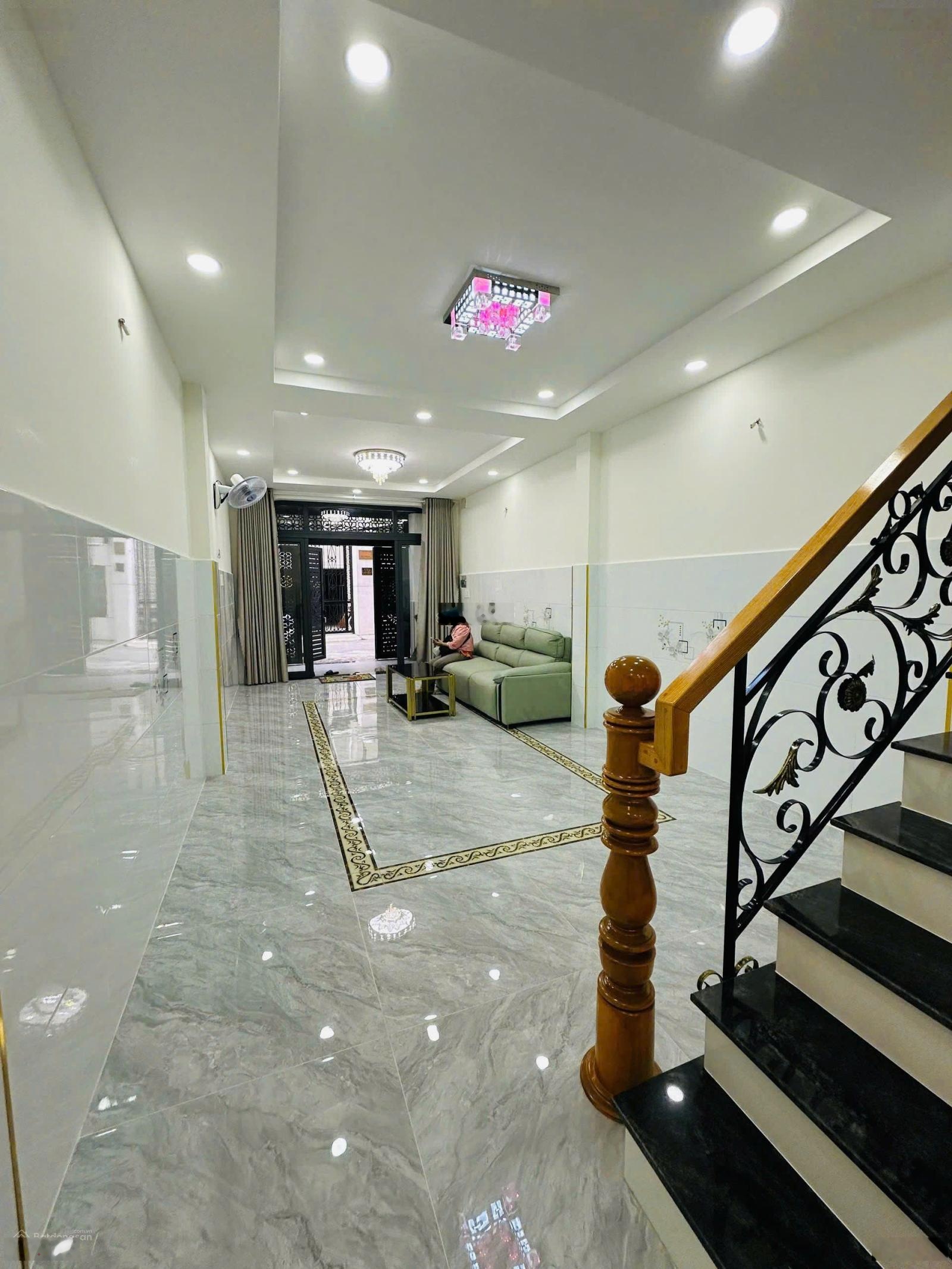 Nhà Mới HXH 5m Giải Phóng - Thăng Long, Kế Bên Sân Bay TSN 3.7x15m [vuông vức] 4 Tầng. Giá 11.6 tỷ