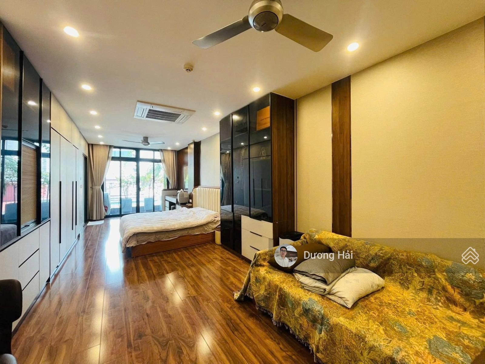 Bán nhà phố Nghĩa Đô Cầu Giấy 75m 8 Tầng Thang Máy Lô góc 2 mặt Ô Tô Vỉa Hè Kinh Doanh Văn Phòng