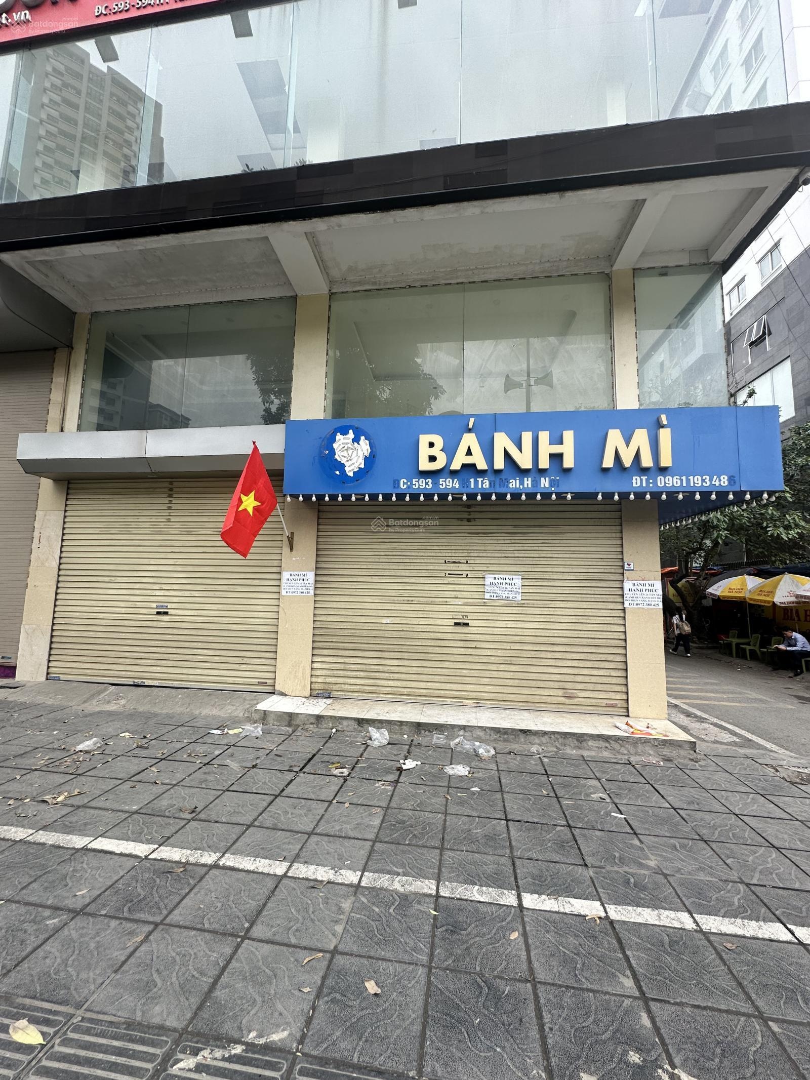 Cho thuê nhà mặt phố Lê Văn Hiến, sát trường học viện tài chính diện tích 100mx2tầng mặt tiền 5m