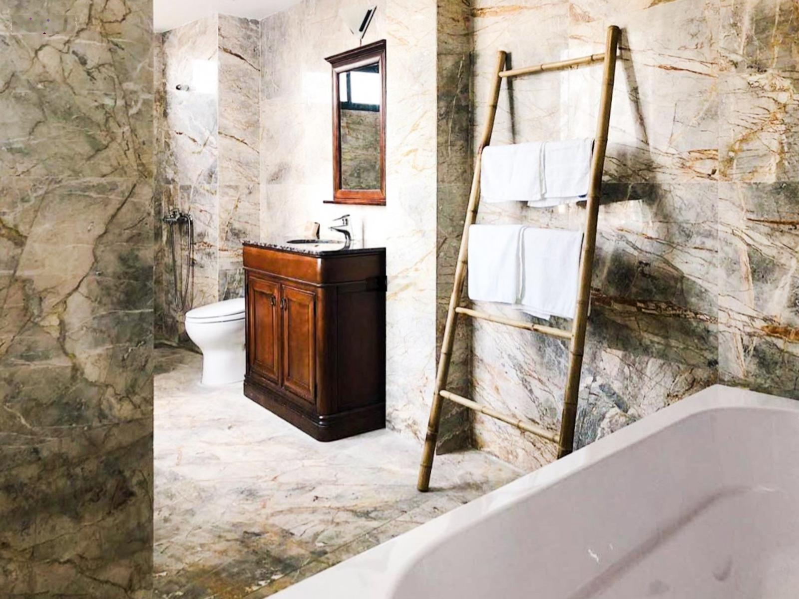 Biệt thự lô góc Văn Khê (181,5m2 x 4T) trục chính kinh doanh - 36 tỷ