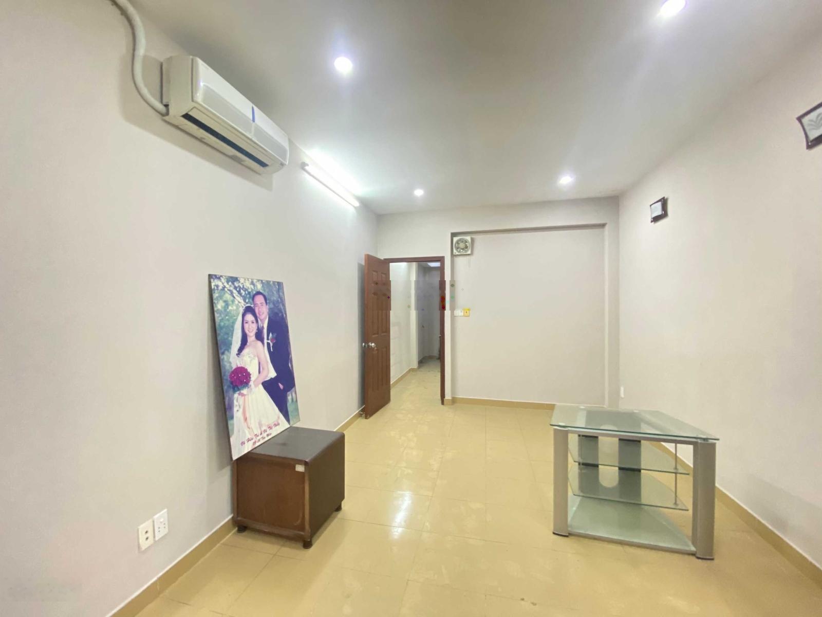 Bán nhà 30/22 - Nguyễn Cửu Vân, Q. Bình Thạnh, DT 4.8x18m, 4 tầng - 14.5 tỷ