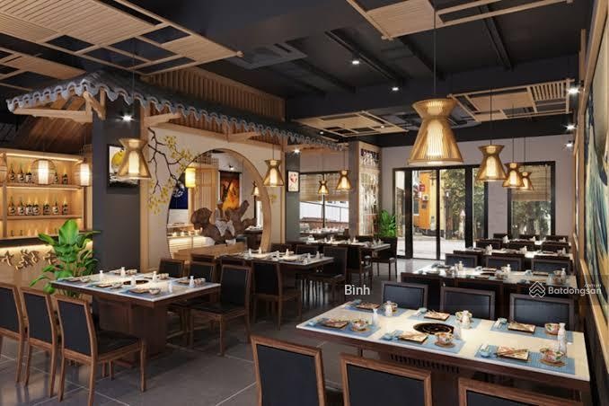 Cho thuê nhà MP Bà Triệu, DT 70m2x3,5 tầng, MT 4m, giá thuê 39tr, thuê riêng biệt, ngay Vincom