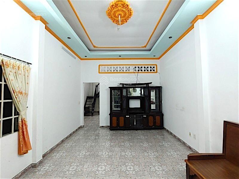 Mặt tiền Dương Thiệu Tước, Tân Phú 70m2 ngang 5m đường 8m kinh doanh gần Aeon Mall chỉ 6tỷ58