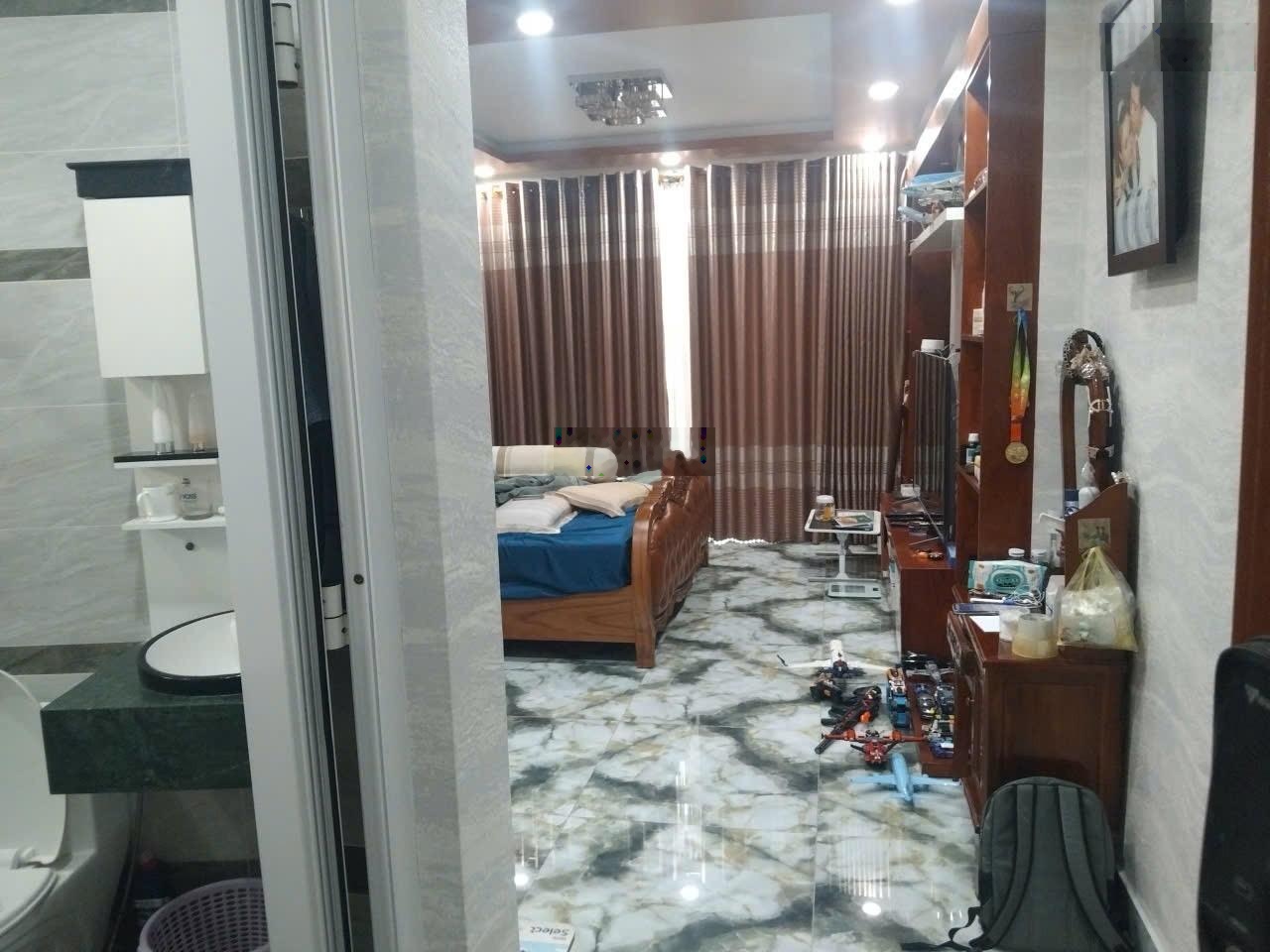 Tổ ấm cho đại gia đình - 5 tầng 96m2 - khu VIP Tây Thạnh - hẻm xe tải thông tứ tung