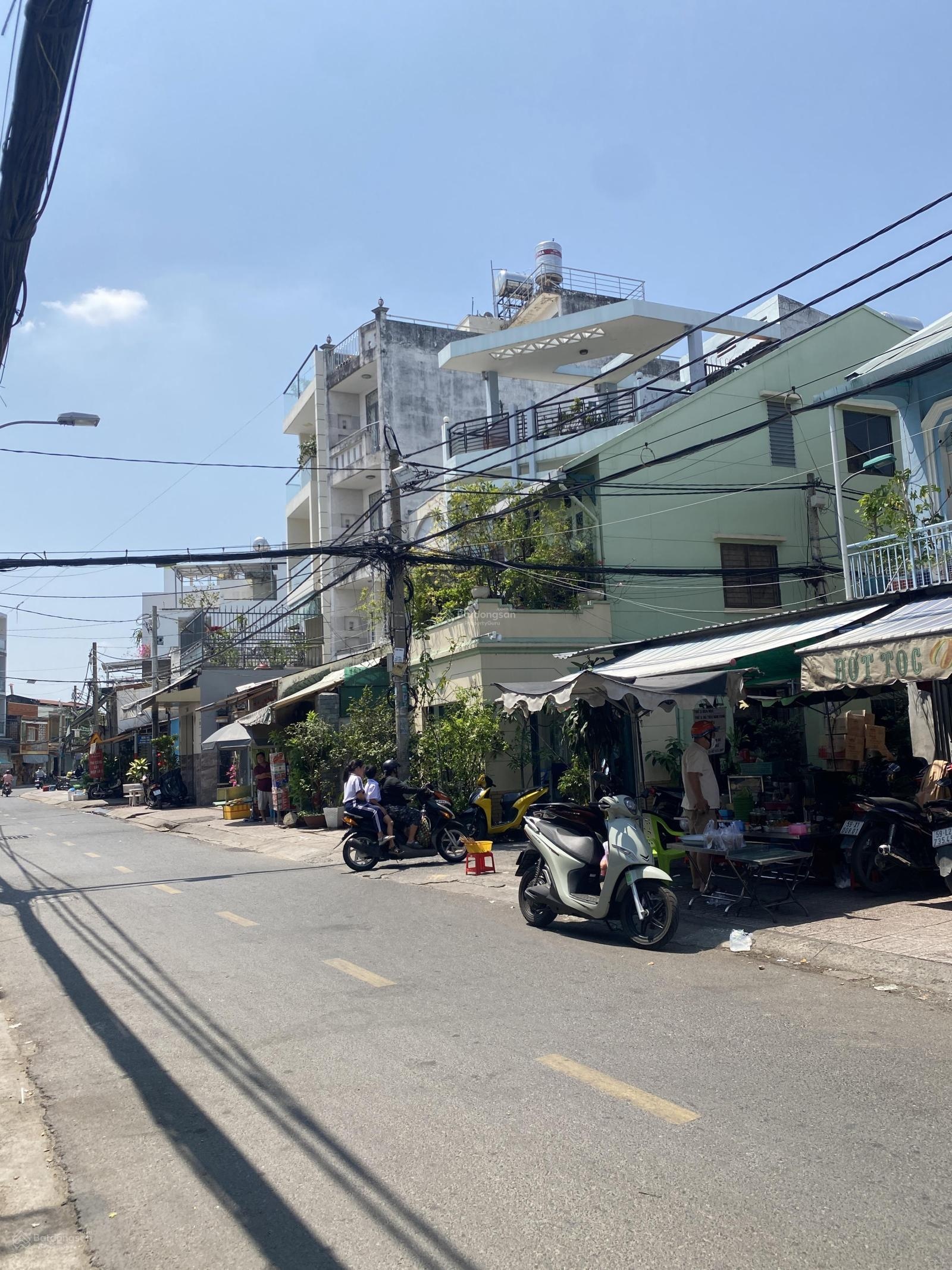 [ quận 8]- mặt tiền phong phú, q.8- đường 16m || ngang 4x17m- kinh doanh tốt- chỉ 16tr