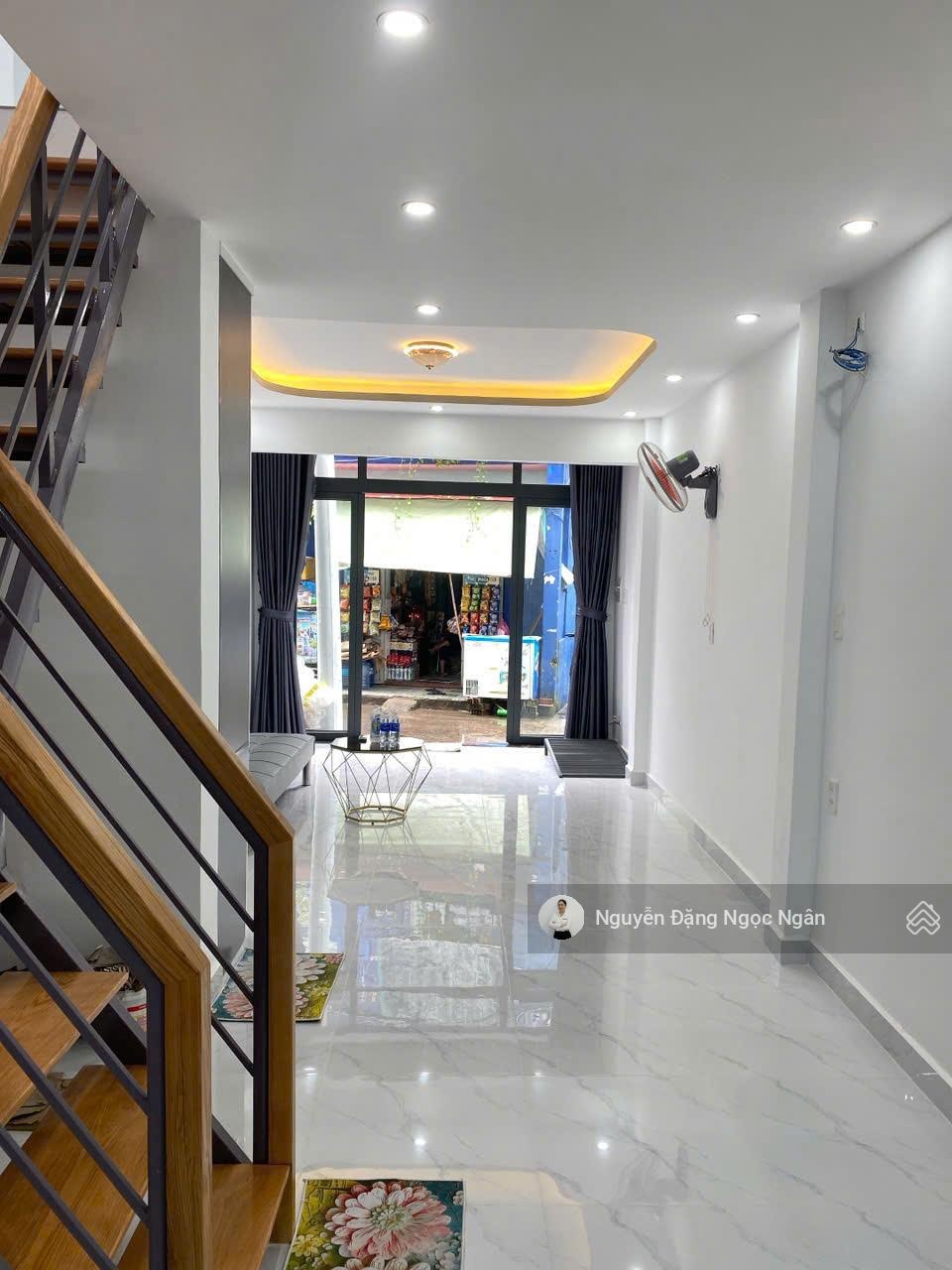 Nhà đẹp giá giảm mạnh đường Lê Lợi chỉ 3,7 tỷ mặt tiền 3.2m, pháp lý đầy đủ trung tâm Vũng Tàu