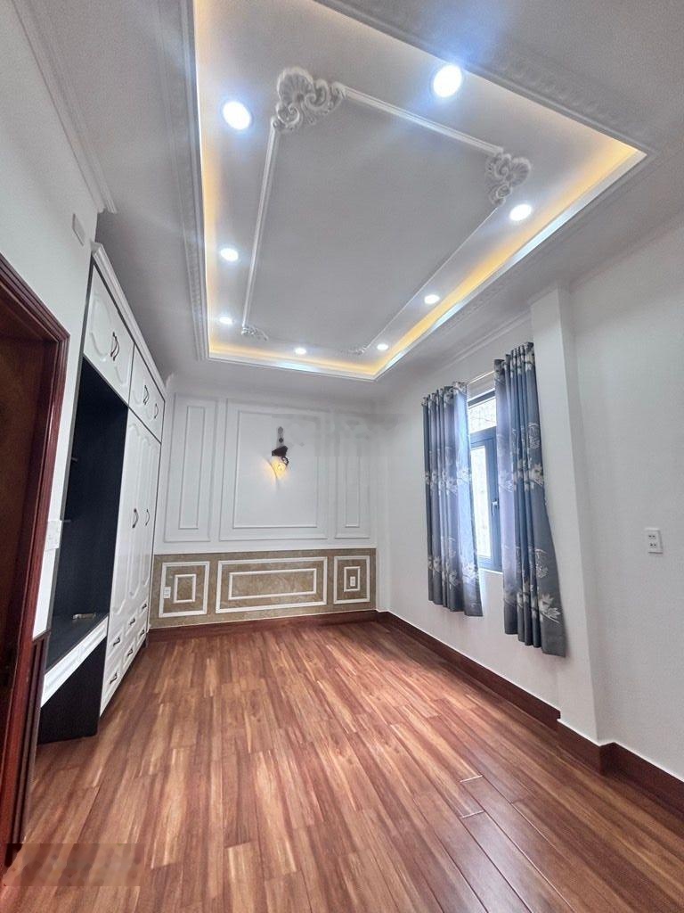 Biệt thự mini 100m2, huỳnh tấn phát, 8ty8