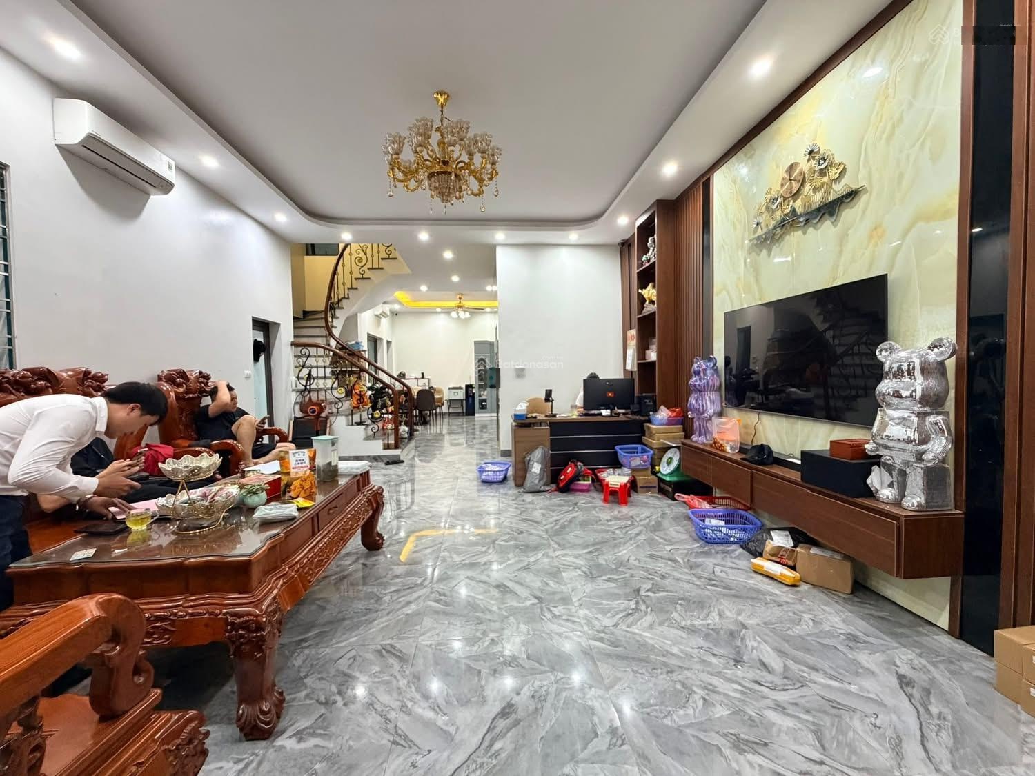 Siêu đẹp !Mặt ngõ Phố Pháo Đài Láng,2 thoáng, Ngõ thông kinh doanh, 30m ra phố,2 thoáng ,45 m *5T