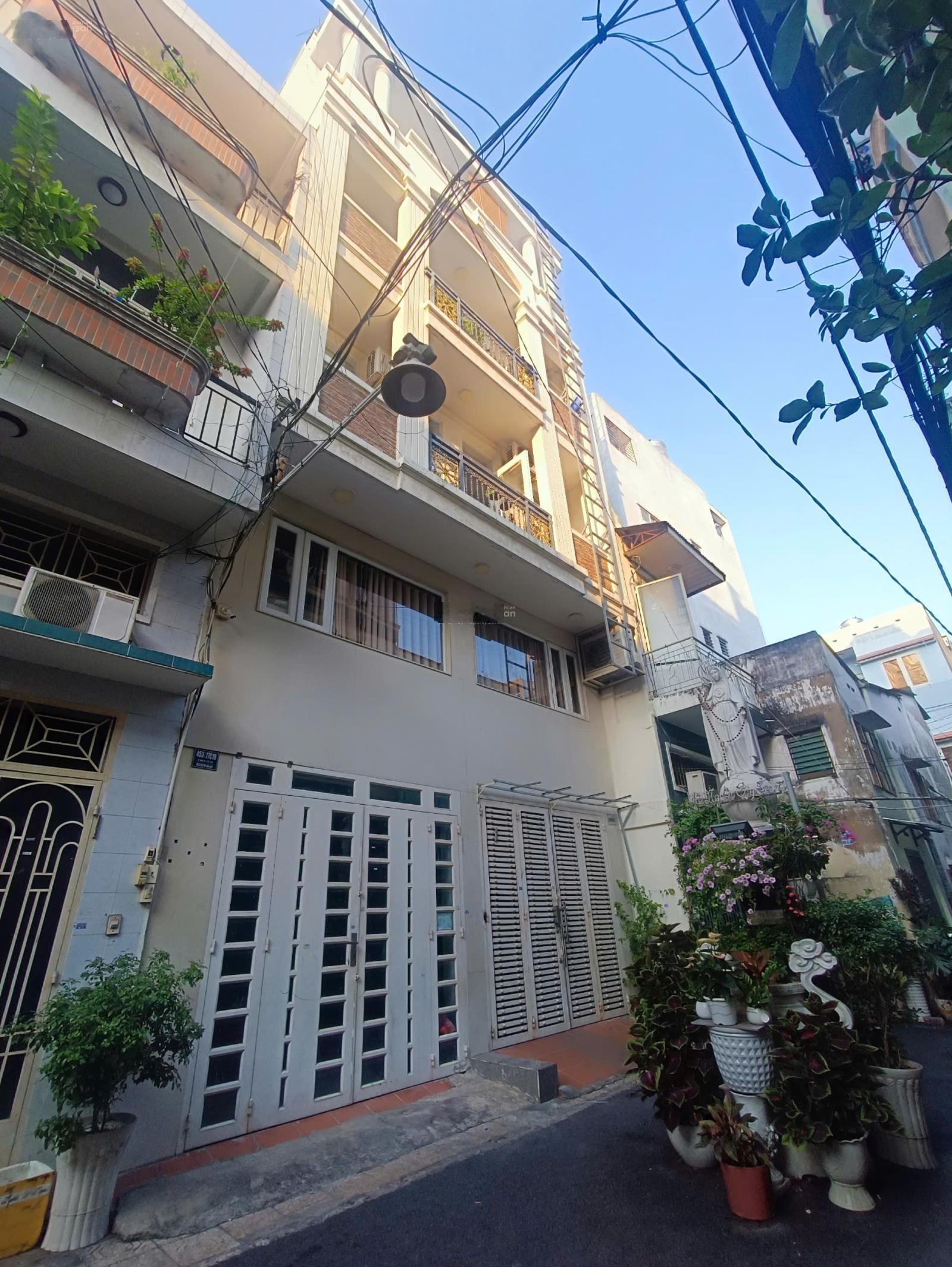 Bán gấp toà nhà 6 lầu quy mô 17 CHDV đường Lê Văn Sỹ Quận 3 (6.5x15m) giá: 23 tỷ HDT: 140tr/1th
