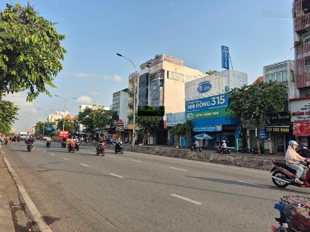 B042 - mặt tiền kinh doanh đa ngành, đường nhựa 30m, ngang 4.2 x 23m, c4, chỉ 16 tỷ hơn