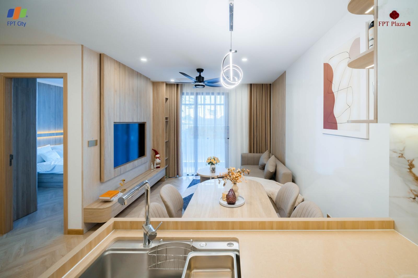 Giá rẻ nhất thị trường 1pn+ fpt plaza 4 tầng cao view công