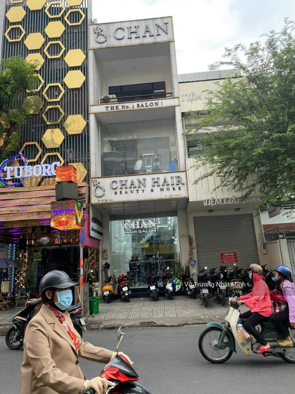 Nhà mặt tiền Lý Tự Trọng, Bến Thành, Quận 1 | 84m2 (4 x 17) | 4 Tầng | HĐT 120 Triệu | Bán 40 Tỷ