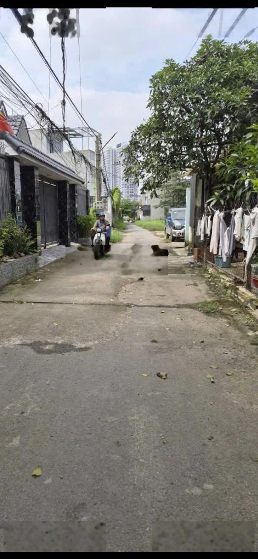 Chính chủ bán nhà 2 mặt tiền hẻm thông thoáng - miễn trung gian