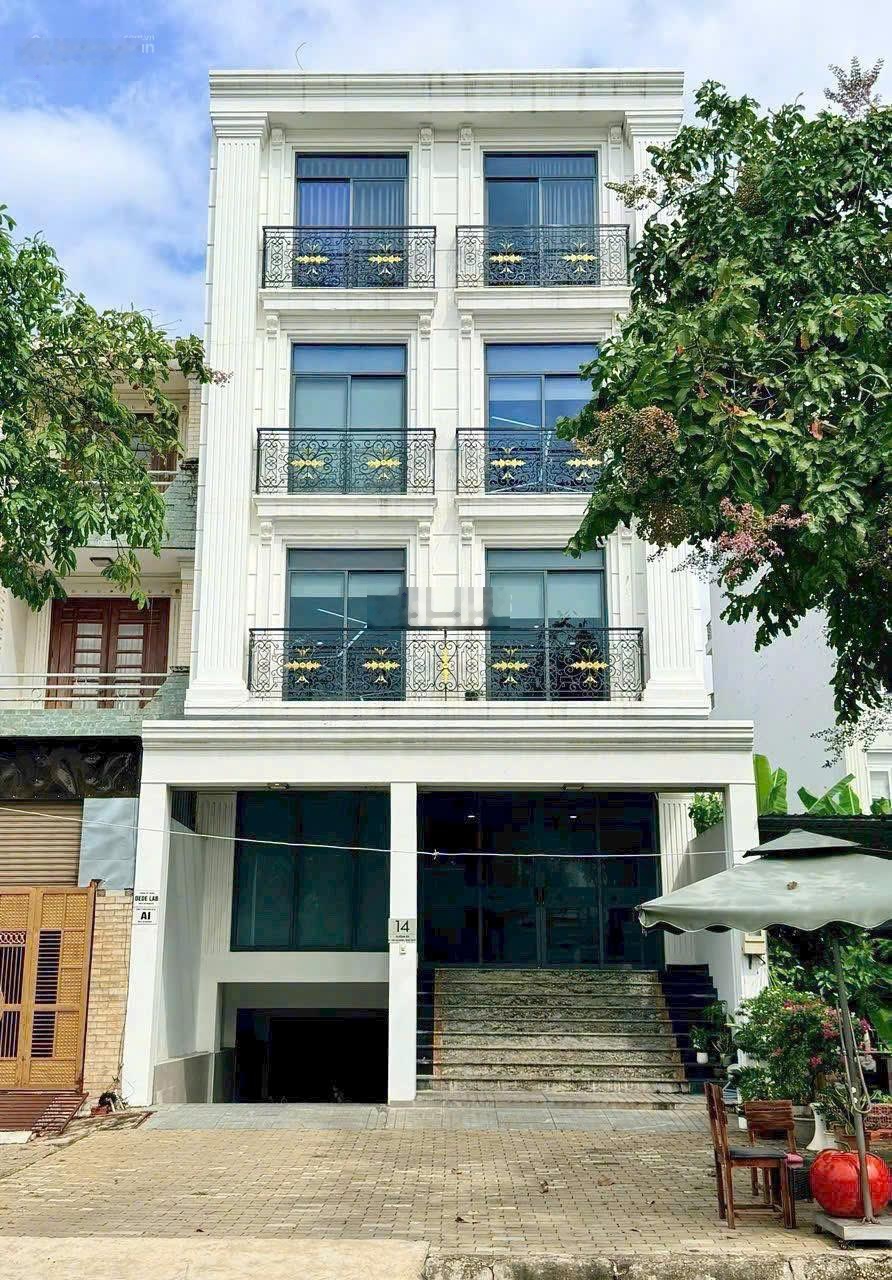 Bán tòa nhà p. an khánh,q2.dt: 157m2(7.5x21).bđs nội đô dòng tiền thật sẵn thu nhập trên 1.3 tỷ/năm