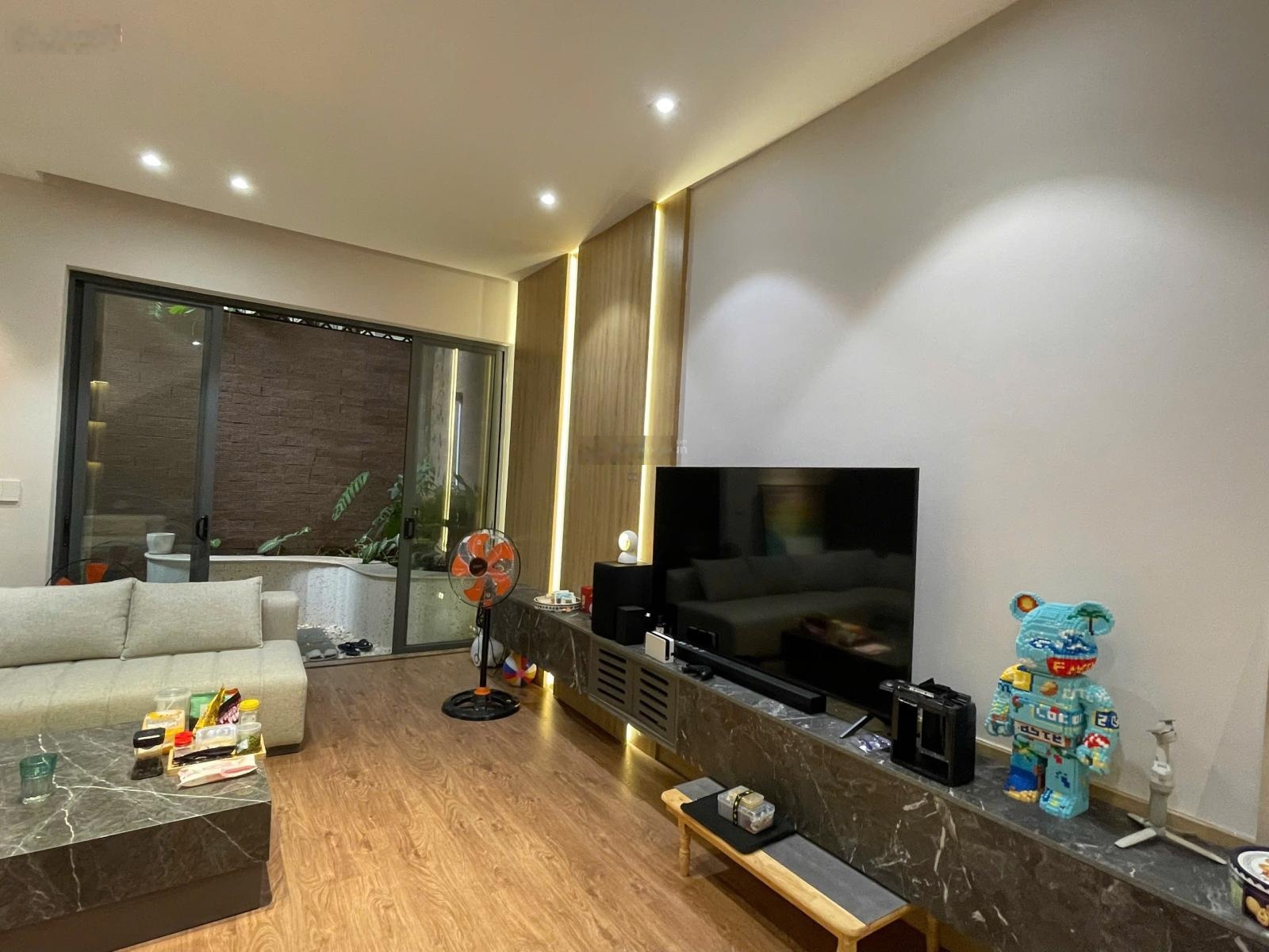 Bán nhà biệt thự mini Trung tâm hành chính Dĩ An 127m2