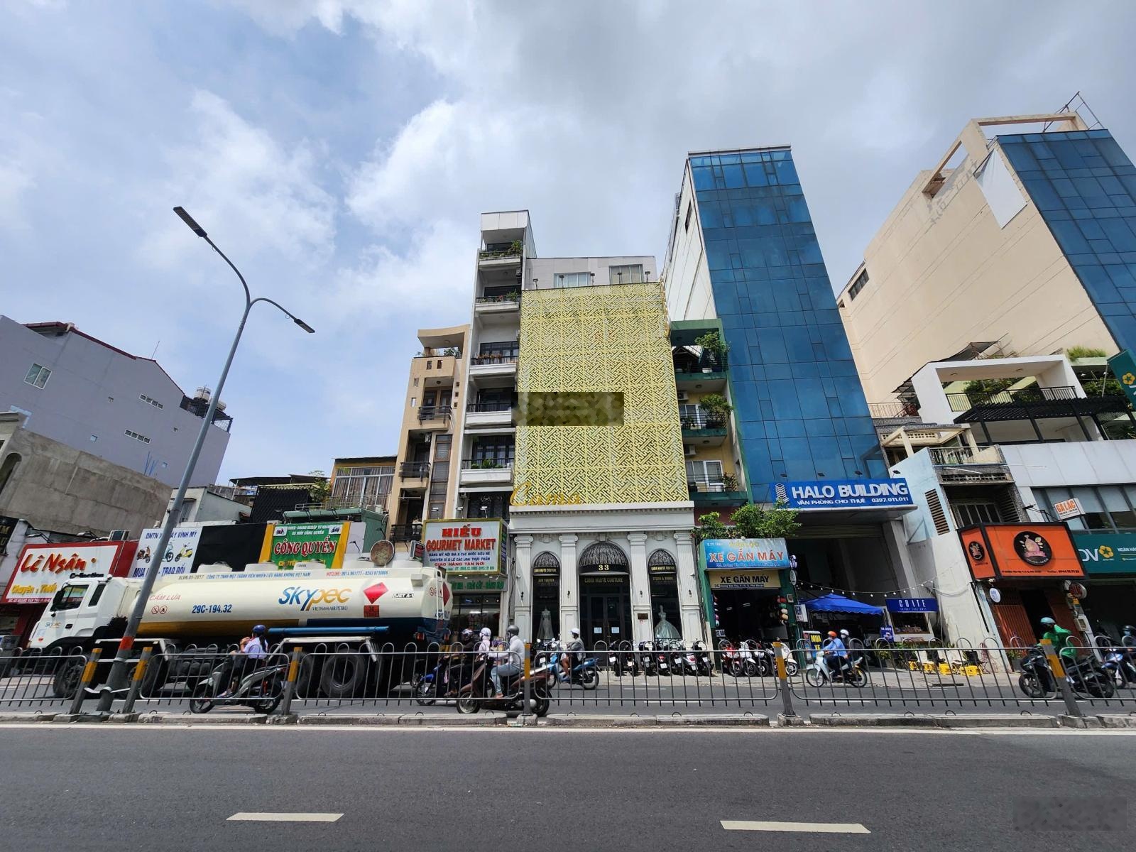 Cần bán gấp nhà mặt tiền Đinh Tiên Hoàng, P. Đa Kao, Quận 1. 4x18m, 5 tầng, giá 31 tỷ