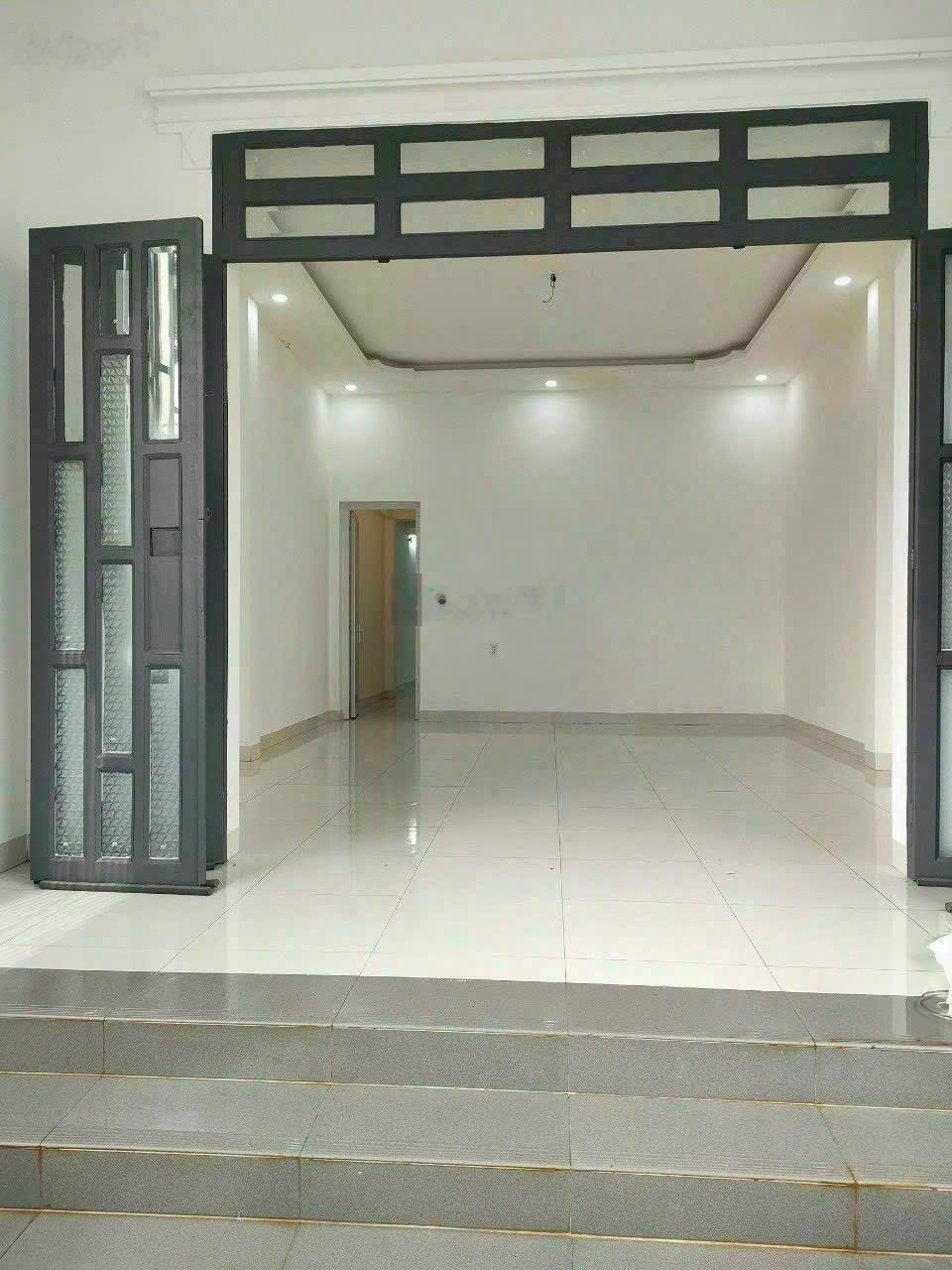 Nhà 1/DX65 nhựa 4,5m thông gần trường học Định Hoà 5x28m thổ cư 80m2