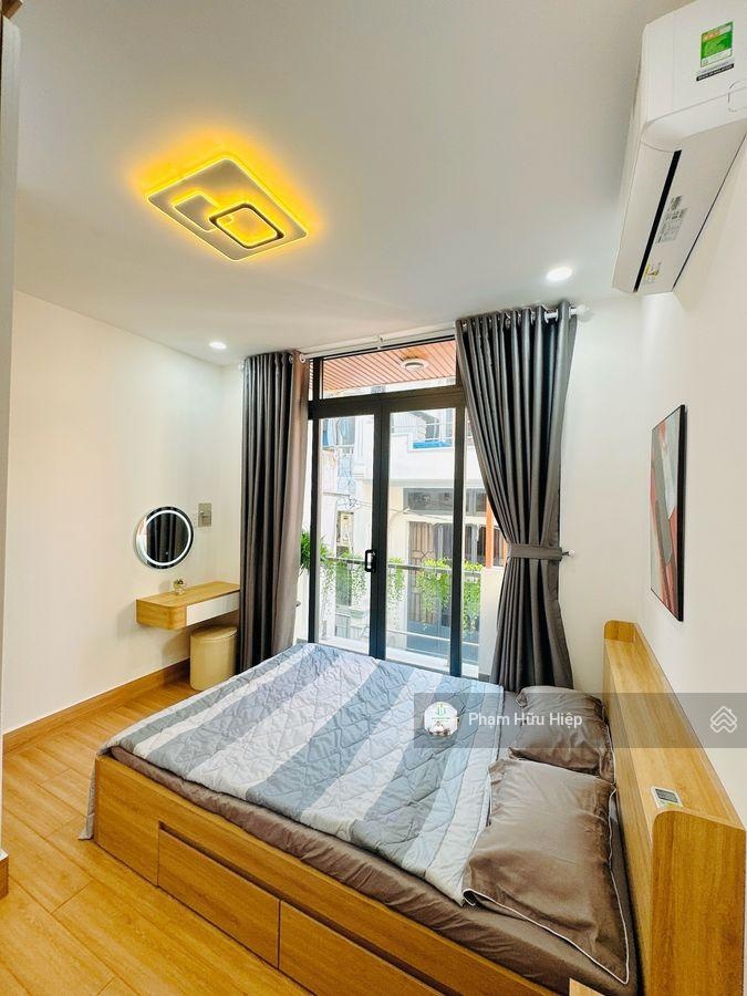 Bán nhà đẹp Lê Văn Sỹ, trung tâm Quận 3 - DT 16,5m², 2PN, full nội thất, tiện ở ngay, giá 4.68 tỷ