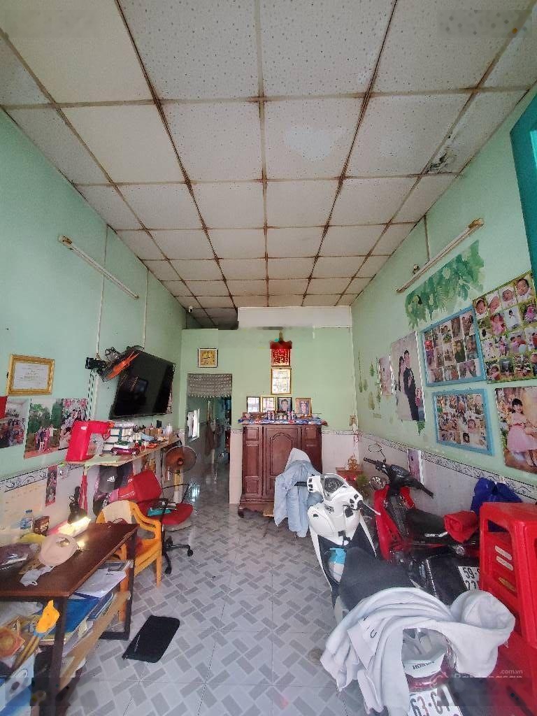 TT Bình Thạnh dt to hẻm thông - chính chủ cần bán gấp 72.2m2, giá 5.5 tỷ