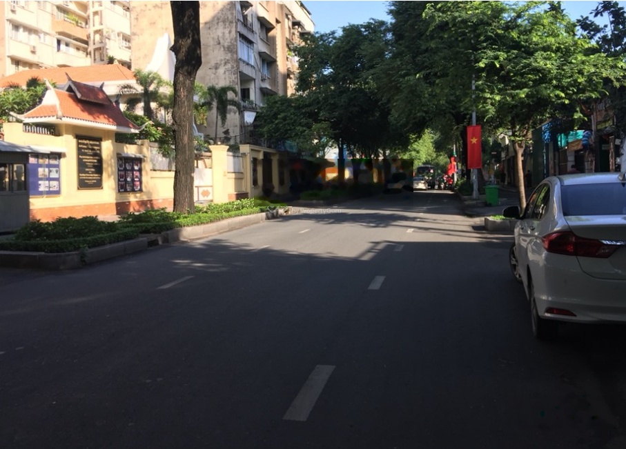 Bán khuôn đất siêu vip mặt tiền Hồ Văn Huê xây dựng hầm 10 tầng -(9.4x21 NH 21) - Bán 68 tỷ